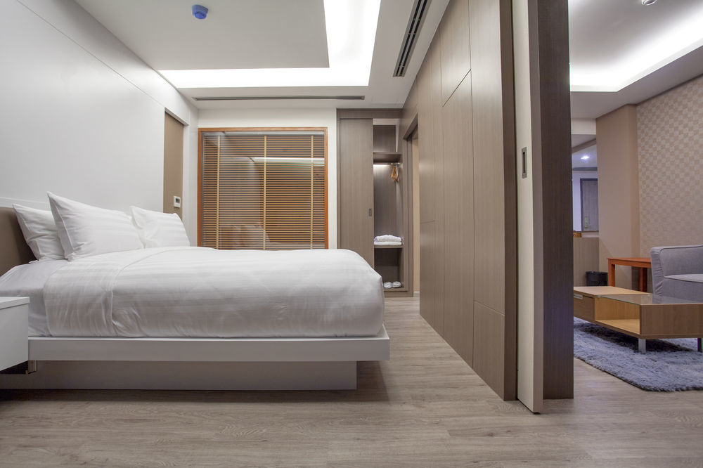 The Zense Boutique Hotel Phitsanulok Eksteriør bilde